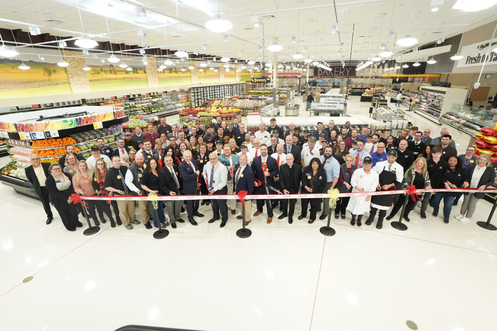 Supermarkets, Inc. Celebrates the Grand Opening of the new